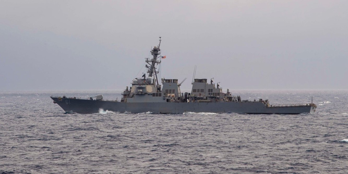 Sau 36 năm, một khu trục hạm của Mỹ cuối cùng cũng đến thăm Beirut - một quốc gia nhỏ bé nằm giáp biên giới với Syria ở Địa Trung Hải. Nguồn ảnh: Usmil.