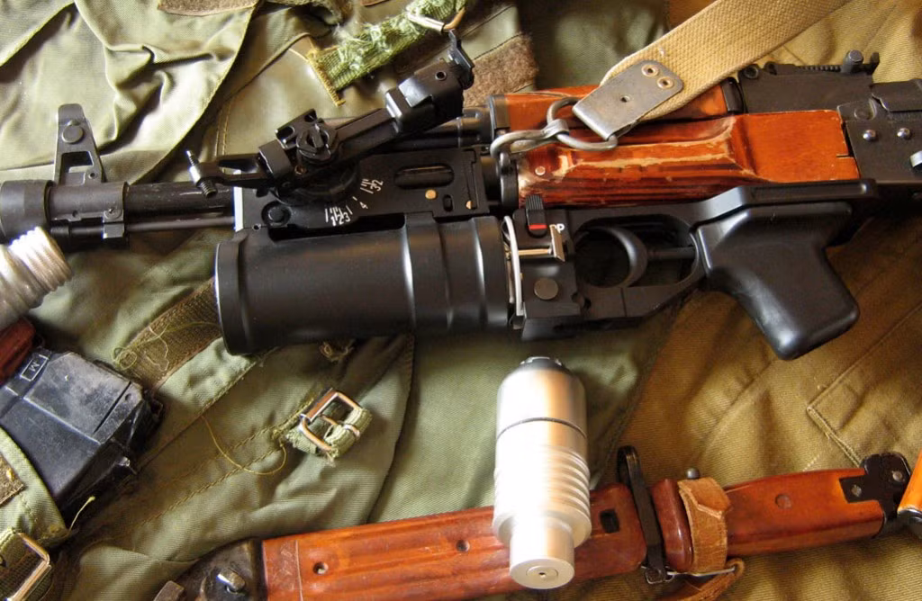 Ngoài ra, việc người lính được trang bị hoả lực có khả năng chống tăng trong trang bị của mình sẽ tránh được "sốc tâm lý" khi bất chợt đối đầu với xe tăng của đối phương trên chiến trường dẫn đến việc vỡ trận, bỏ chạy hàng loạt. Nguồn ảnh: QQ.