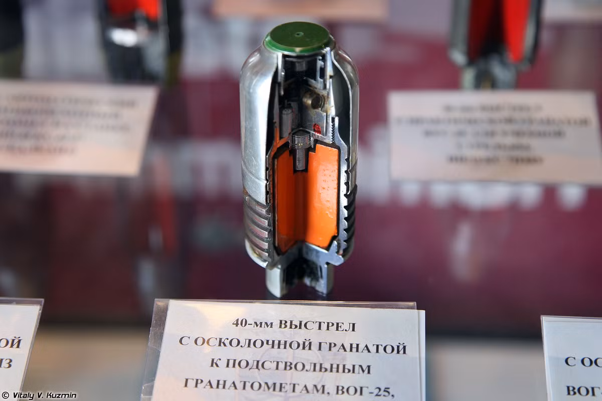 Đây là một trong những thành tựu đáng ngạc nhiên của ngành công nghiệp quốc phòng Nga. Với việc trang bị cho mỗi người lính khả năng tác chiến chống xe tăng với súng phóng lựu cỡ nhỏ này, binh lính sẽ hoàn toàn tự tin tác chiến đối đầu với xe tăng đối phương trên chiến trường kể cả khi không có súng chống tăng chuyên dụng. Nguồn ảnh: QQ.