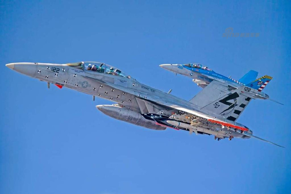 Tầm bắn cụ thể của LRASM hiện tại vẫn chưa được tiết lộ nhưng chắc chắn rằng loại tên lửa này sẽ có tầm bắn không dưới 370 km, thậm chí tầm băn scua rnos có thể lên tới 560 km tuỳ theo từng cơ cấu phóng khác nhau. Nguồn ảnh: Sina.