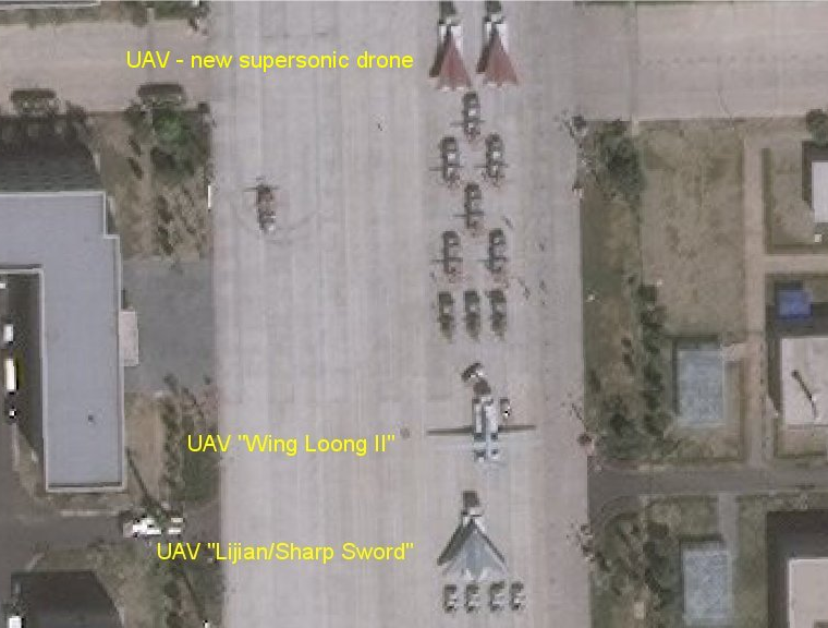 Đây là một trong những loại máy bay không người lái hiện đại nhất của Trung Quốc tính tới thời điểm hiện tại. UAV DR-8 được cho là sẽ đóng vai trò chủ chốt nếu Mỹ và Trung Quốc có xung đột trên biển. Nguồn ảnh: Sina.