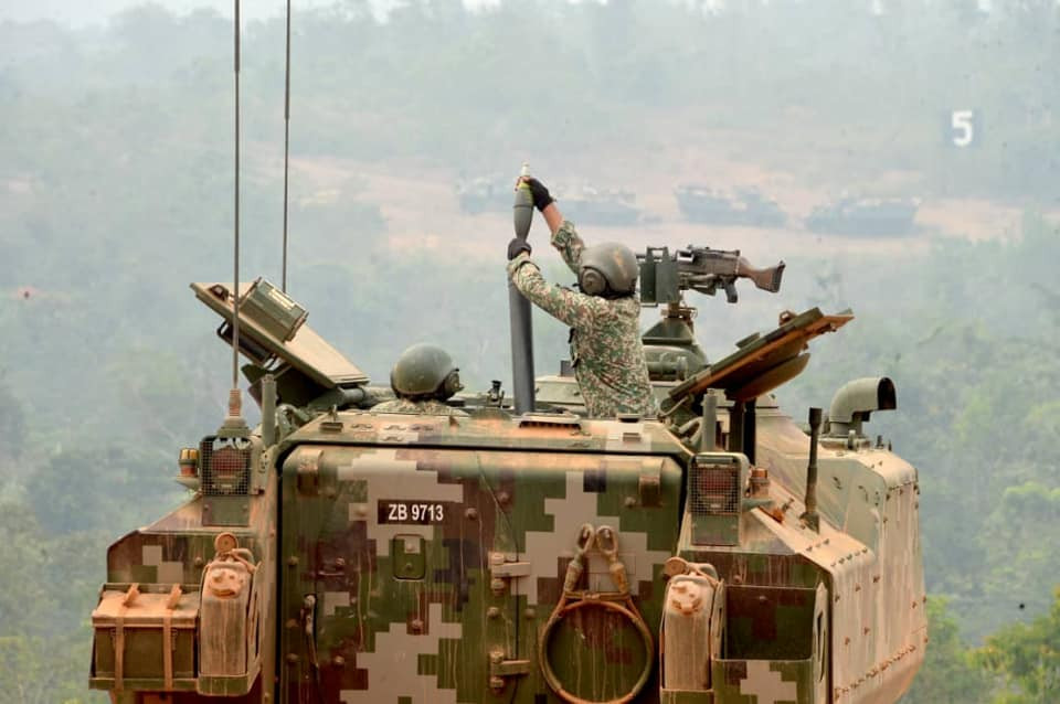 Đây cũng là cơ hội hiếm hoi để binh lính Malaysia có thể hiệp đồng đủ các loại hoả lực với quy mô lớn như thế này. Nguồn ảnh: Tentera Darat Malaysia.