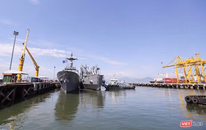 Chuyến thăm nằm trong khuôn khổ hành trình huấn luyện năm 2019 của lực lượng Hải quân Hàn Quốc bắt đầu từ ngày 28/8 và Đà Nẵng là điểm đến đầu tiên trong hải trình của tàu. Nguồn ảnh: Viettimes.