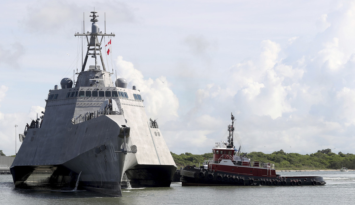 USS Gabrielle Giffords được đóng theo lớp Independence của Hải quân Mỹ và là chiếc thứ năm trong tổng số 9 chiếc đang phục vụ trong hải quân nước này. Nguồn ảnh: USnavy.