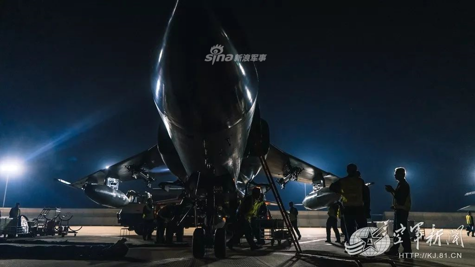 Máy bay được trang bị hai động cơ Xian WS-9 và là một trong những loại máy bay hiếm hoi do nước này tự chế tạo sử dụng động cơ nội địa hoàn toàn. Nguồn ảnh: 81CN.