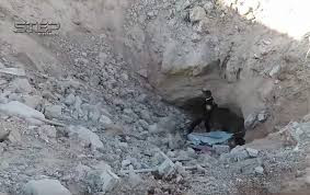 Phải bắt đầu tới Chiến dịch Bão táp Sa mạc của Mỹ và đồng minh năm 1991, loại bom này mới được đưa vào sử dụng. Tuy nhiên màn trình diễn đầu tiên của bom xuyên phá boong-ke này tỏ ra hơi kém cỏi. Nguồn ảnh: Forces.