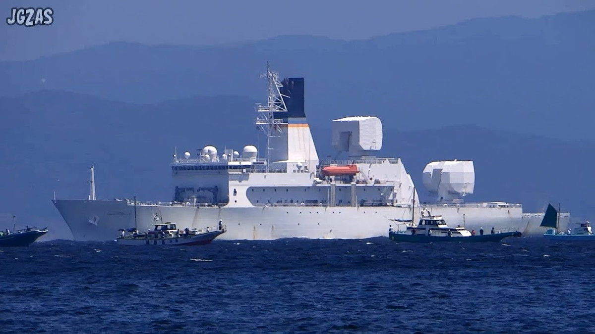 Bằng những hệ thống ăng-ten công suất lớn của mình, Howard O. Lorenzen có nhiệm vụ thu thập thông tin tín hiệu trong khu vực nó hoạt động; đo đạc, phân tích đường bay, hướng bay và quỹ đạo của mọi tên lửa mà nó "bắt sóng" được. Nguồn ảnh: Sina.