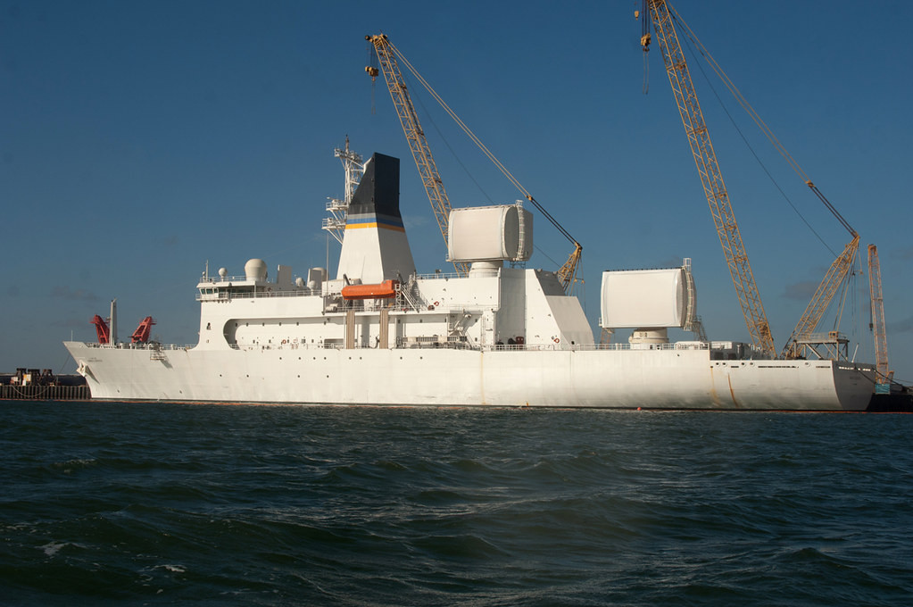 Thông thường trong tác chiến, tàu Howard O. Lorenzen sẽ được các khu trục hạm của Hải quân Mỹ bảo vệ. Tuy nhiên có vẻ Mỹ đã rất tự tin khi cử tàu trinh sát này tiến vào vùng biển phía đông của Trung Quốc một mình - không cần tàu hộ tống. Nguồn ảnh: Sina.