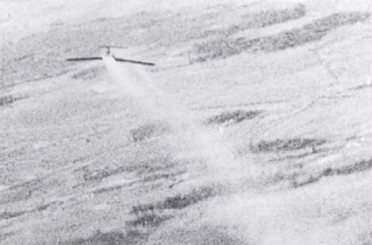 Một trong những yếu tố được cho là đã làm nên thành công cho các phi công tiêm kích MiG-17 của ta đó là lợi thế "sân nhà". Với hệ thống radar dày đặc cùng sự dẫn đường tuyệt vời của các đài quan sát dưới mặt đất, các phi công MiG-17 luôn có lợi thế lớn hơn khi chủ động mở màn trận đánh ở những góc đánh cực hiểm. Nguồn ảnh: TTXVN.