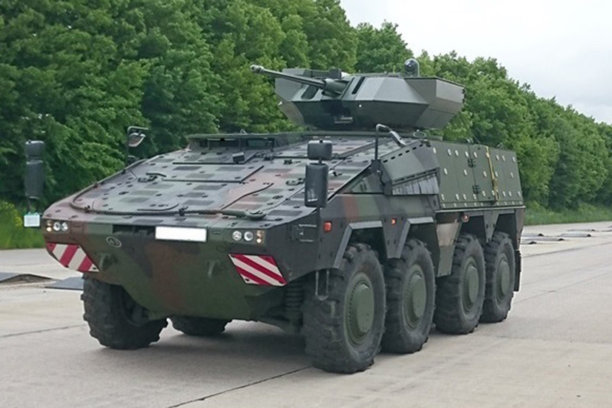 Phiên bản này vừa bảo đảm khả năng vận tải binh sĩ lại vừa có thể tấn công, hỗ trợ hỏa lực trên chiến trường.