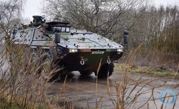 Xe bọc thép chở quân Boxer là sản phẩm của ARTEC GmbH, một liên doanh giữa Đức-Hà Lan.