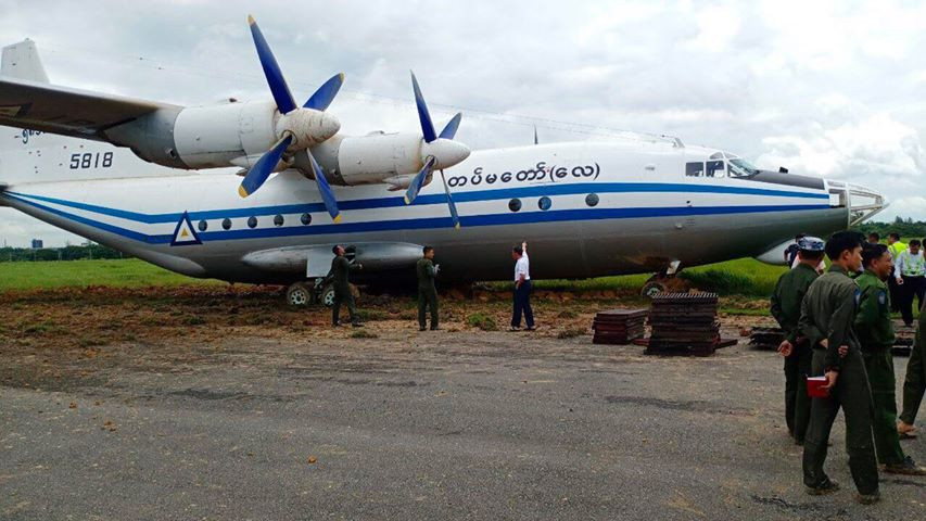 Dù không có thiệt hại về người, tuy nhiên truyền thông Myanmar cũng nhấn mạnh rằng đây không phải là lần đầu tiên nước này gặp tai nạn với chiếc vận tải cơ Y-8 và đặt ra dấu hỏi lớn về mức độ an toàn của loại máy bay này. Nguồn ảnh: Newsyangon.