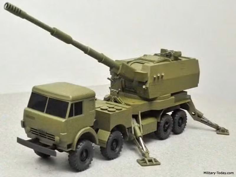 Ngoài ra, trong lượng của xe cũng được giảm đi đáng kể, chỉ còn khoảng 35 tấn giúp nó không những có được khả năng không vận tốt hơn mà còn có thể di chuyển qua cầu, phà một cách đơn giản hơn. Nguồn ảnh: Military-today.