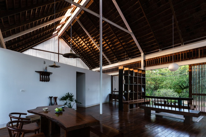 Không gian sinh hoạt chung của ngôi nhà khá rộng rãi.