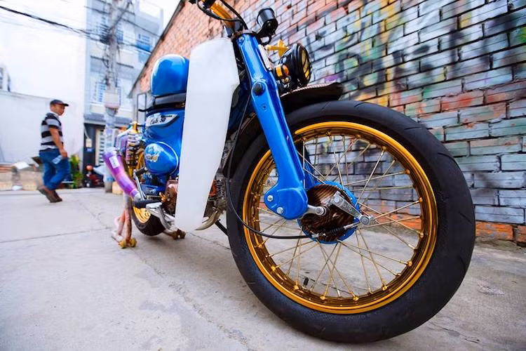 Còn được biết tới với tên gọi Little Cub 14, Honda Little Cub 50 là một trong số rất nhiều biến thể của dòng xe số phổ thông Honda Super Cub nổi tiếng.