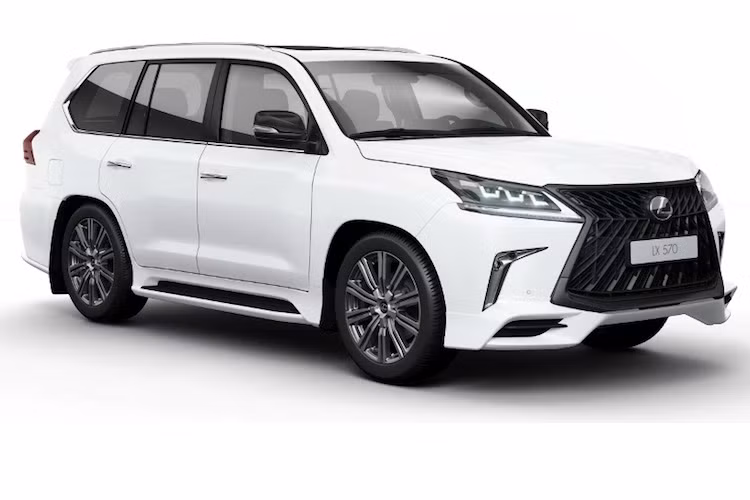 Hệ dẫn động 4 bánh bán thời gian của xe cũng không có sự thay đổi. Các công nghệ an toàn thụ động trên xe được bắt đầu với kết cấu khung gầm mạnh mẽ cùng bộ cản trước hấp thụ xung lực và phân tán lực va chạm. Bên cạnh đó là 10 túi khí SRS tiêu chuẩn, cấu trúc ghế giảm chấn thương cổ WIL cho hàng ghế trước, dây an toàn 3 điểm...