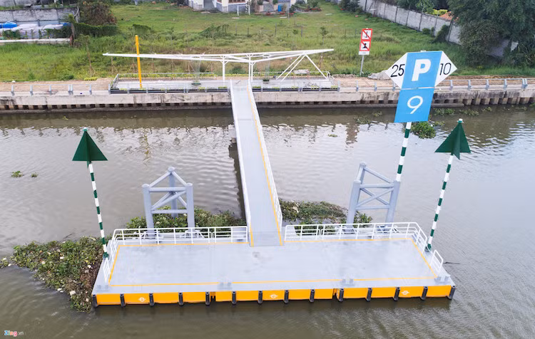 Tại các bến như Linh Đông, Hiệp Bình Chánh (quận Thủ Đức), Thanh Đa (quận Bình Thạnh), Bình An (quận 2)... đã hoàn thành một số hạng mục cơ bản của bến như phao nổi, cầu dẫn, công tác cải tạo chỉnh trang.