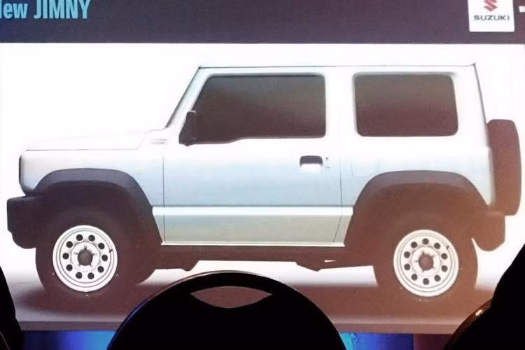 Là một dòng xe đặc trưng của hãng xe ôtô Suzuki, Jimny sắp tới sẽ có thế hệ mới. Mới đây, những hình ảnh và thông tin của Jimny thế hệ 4 đã lộ diện do hình "chụp lén" phiên bản thử nghiệm của chiếc xe trên đường và các slide tài liệu rò rỉ từ chính nội bộ của Suzuki.