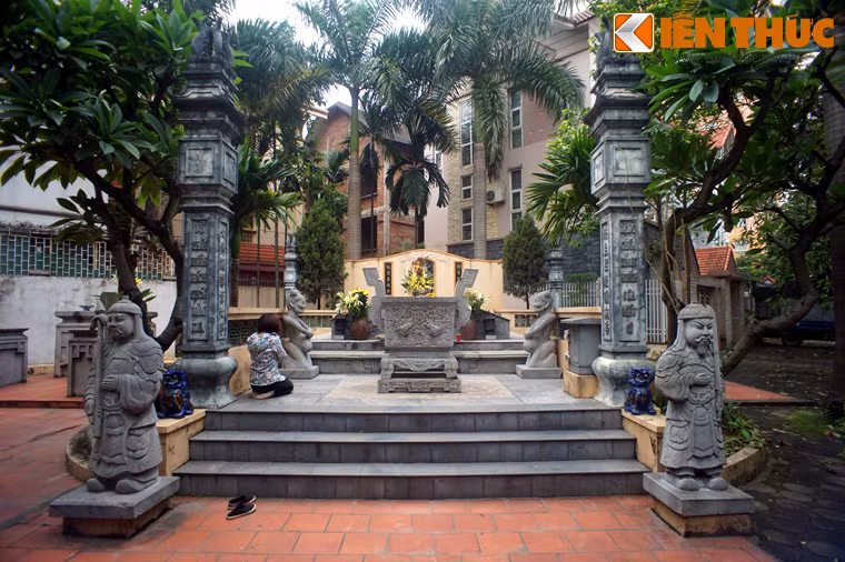 Sau khi bà mất, dân làng đã lập điều ước và tạc trên bia đá, tượng đá, suy tôn Bà làm Hậu Thần, Hậu Phật, hàng năm phụng thờ và căn dặn con cháu muôn đời phải tu sửa cho hoàn hảo. Sau nhiều thế kỷ, làng Đại Từ đã trở thành một khu đô thị sầm uất, nhưng những điều ước vẫn được duy trì.