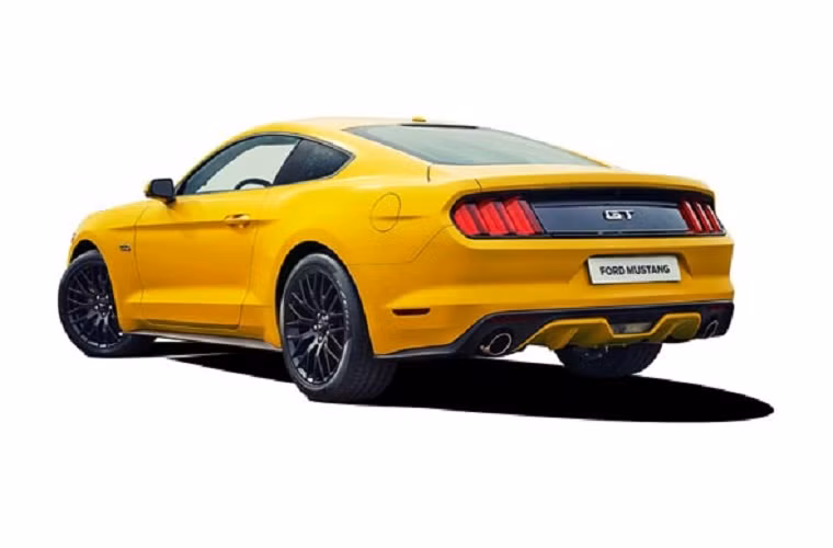 5. Các đặc điểm dở hơi của xe Mỹ: Chiếc Corvette bằng nhôm với hệ thống treo phù hợp? Một chiếc Mustang dành cho thị trường châu Âu mà không có trục quay sau?