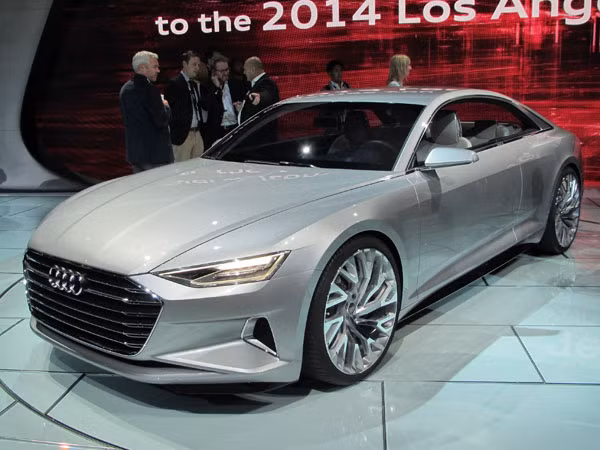 4. Audi Prologue Show Car: Dưới mui xe của chiếc coupe tuyệt đẹp này là động cơ 4.0 lít V-8 của Audi, 605 mã lực, cùng các tính năng như lái bốn bánh và hệ thống treo khí.