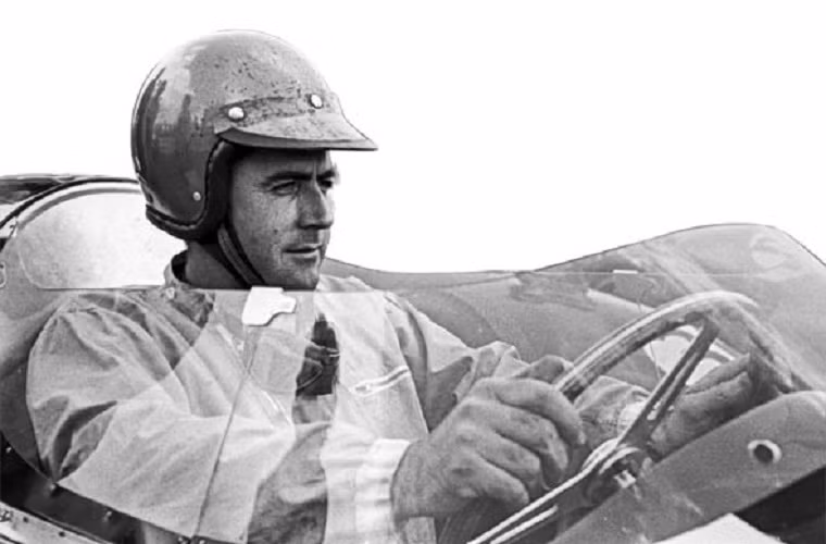 4. Sir Jack Brabham(1926-2014): Sir Jack đã tự chế tạo chiếc xe F1 và chiến thắng giải vô địch thế giới năm 1966...
