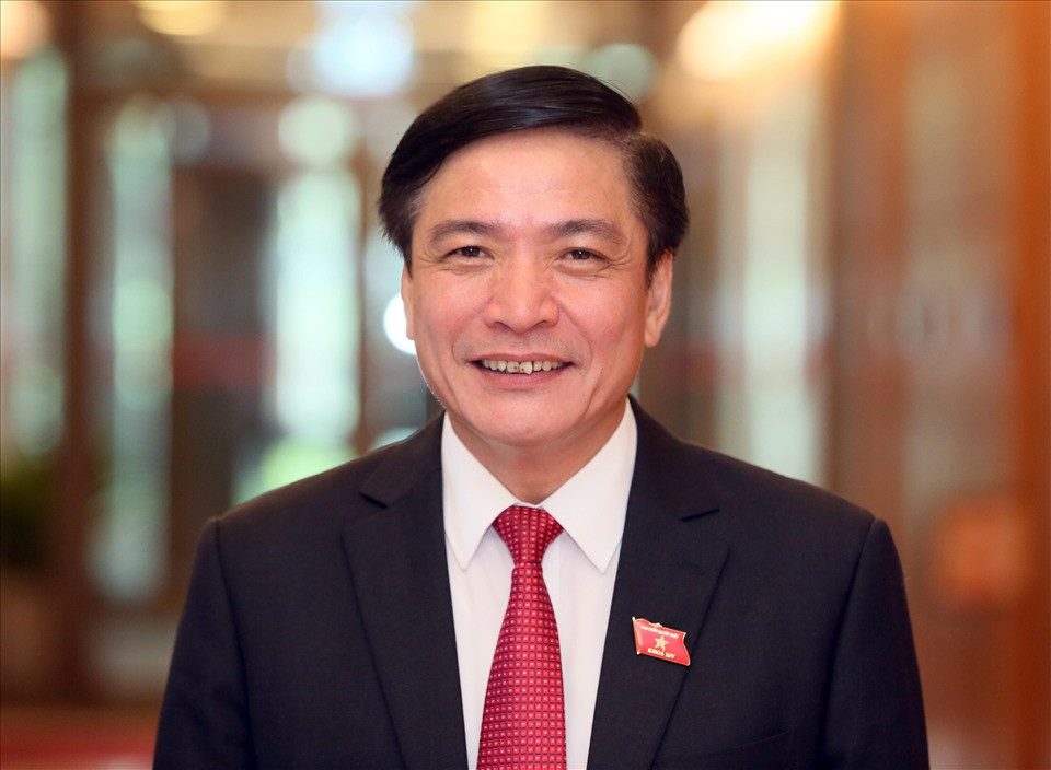 Ngày 19/4, tại Nhà Quốc hội, ông Huỳnh Tấn Việt, Bí thư Đảng ủy Khối các cơ quan Trung ương, đã trao Quyết định chỉ định Bí thư Đảng ủy cơ quan Văn phòng Quốc hội cho Tổng Thư ký Quốc hội, Chủ nhiệm Văn phòng Quốc hội Bùi Văn Cường.