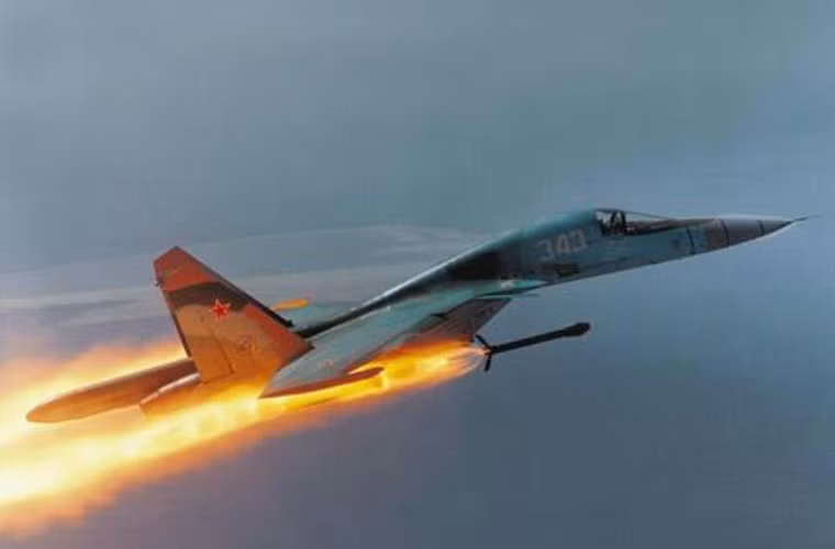 Nga khong kich phien quan IS o Syria bang vu khi gi?