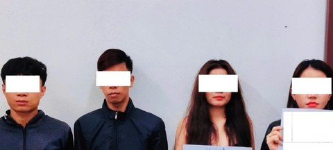 Giải mã tiếng lóng “gà đi bộ” của quán kakaoke ở Đà Nẵng - Hình 2 Giai ma tieng long “ga di bo” cua quan kakaoke o Da Nang-Hinh-2