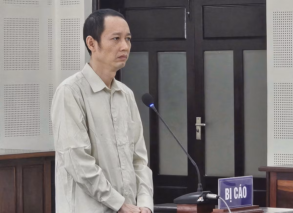 Thut ket hon 2,1 ty, Pho giam doc lanh an 18 nam tu