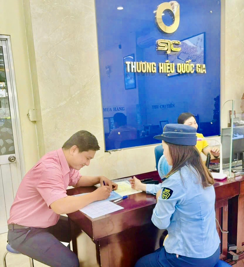 Đà Nẵng tăng cường quản lý thị trường vàng - Hình 2 Da Nang tang cuong quan ly thi truong vang-Hinh-2