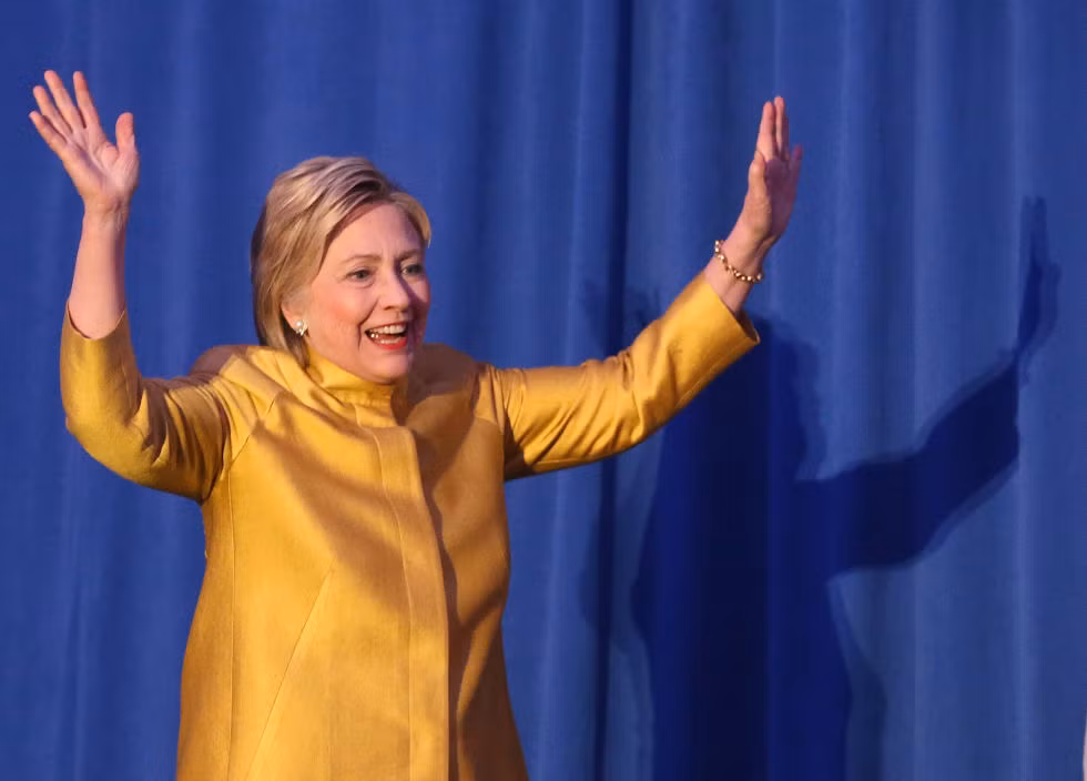 Màu vàng óng toát lên vẻ đẹp sang trọng, đầy quyền lực.