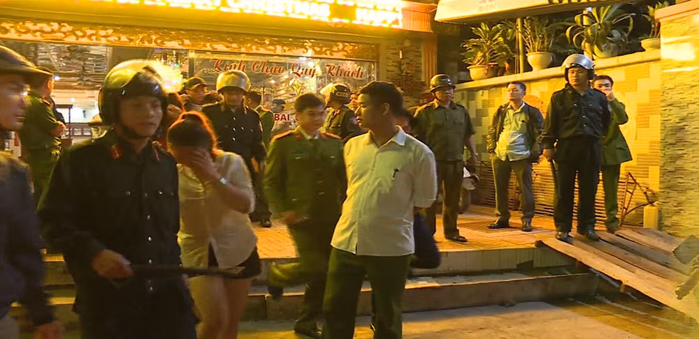 “Tiec ma tuy” co sep Agribank: VKS noi gi?