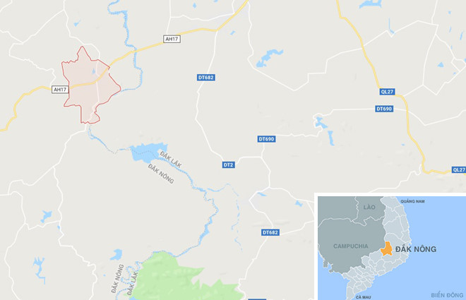 Be gai 2 tuoi tu vong sau bua an chieu o nha tre tu phat