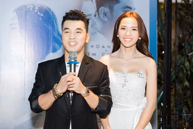 Ba xa Ung Hoang Phuc: 