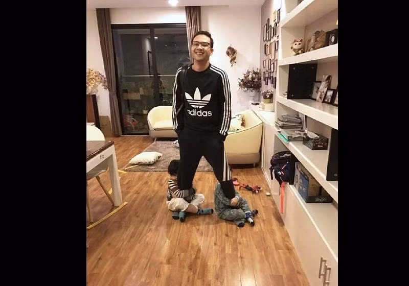 1 căn nhà nhỏ, những đứa con ngoan và 1 người chồng yêu thương, đây là điều mà tất cả phụ nữ đều mong ước và ghen tị với cô.