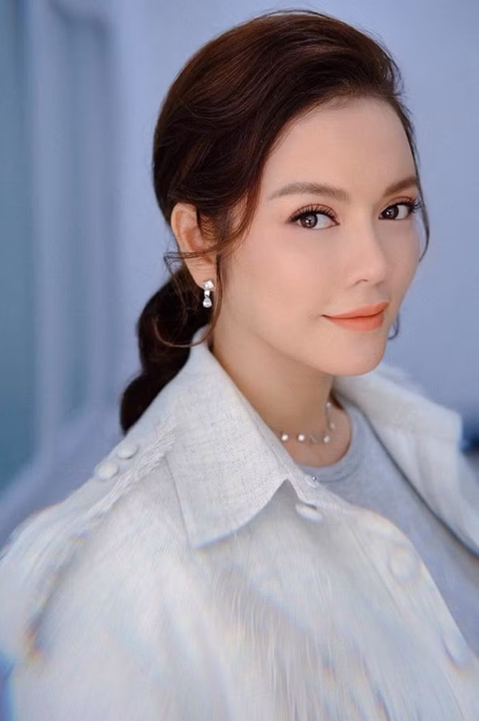 Ly Nha Ky to nhieu sai pham cua nha san xuat 