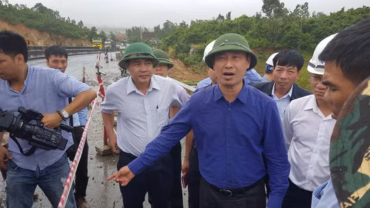 Dinh chi cong tac chi huy cong truong do de Quoc lo 1 nat nhu tuong-Hinh-3