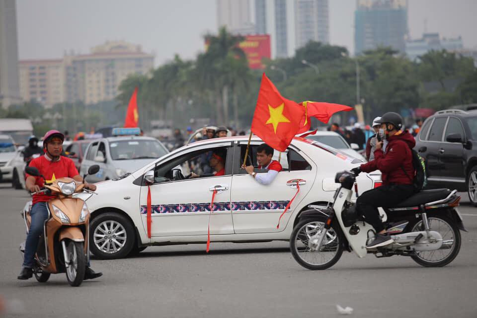 Nhung “sieu xe” doc co vu tuyen Viet Nam danh bai Malaysia-Hinh-3