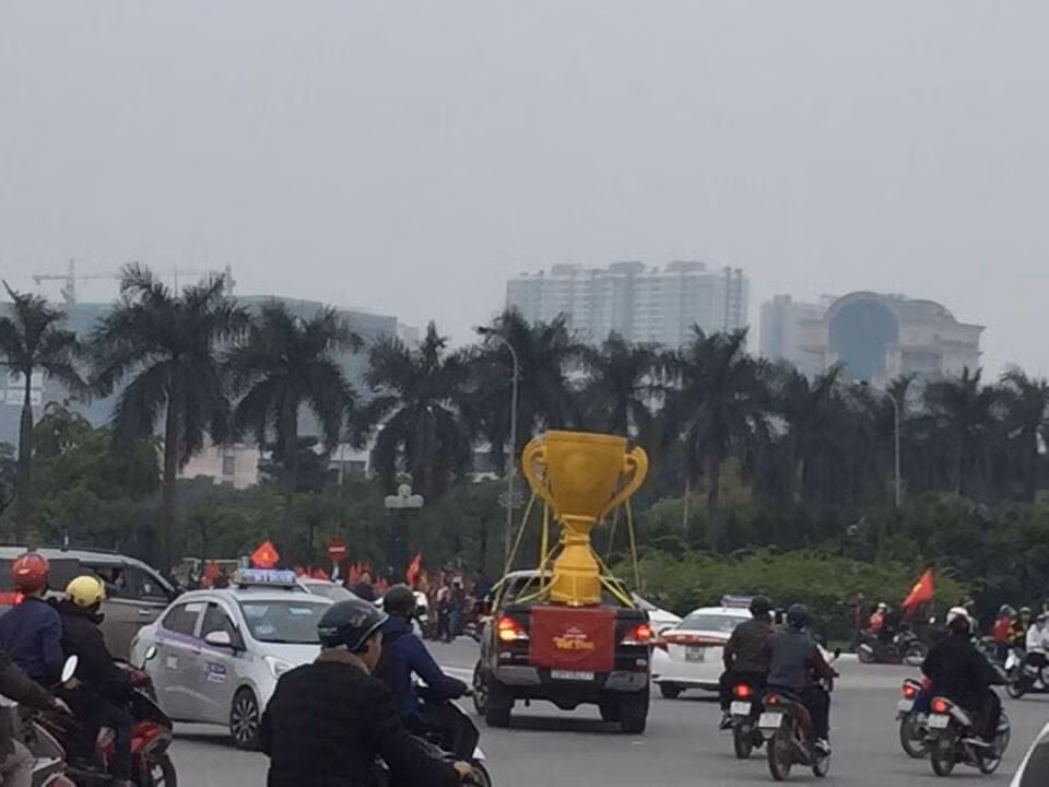 Nhung “sieu xe” doc co vu tuyen Viet Nam danh bai Malaysia-Hinh-12