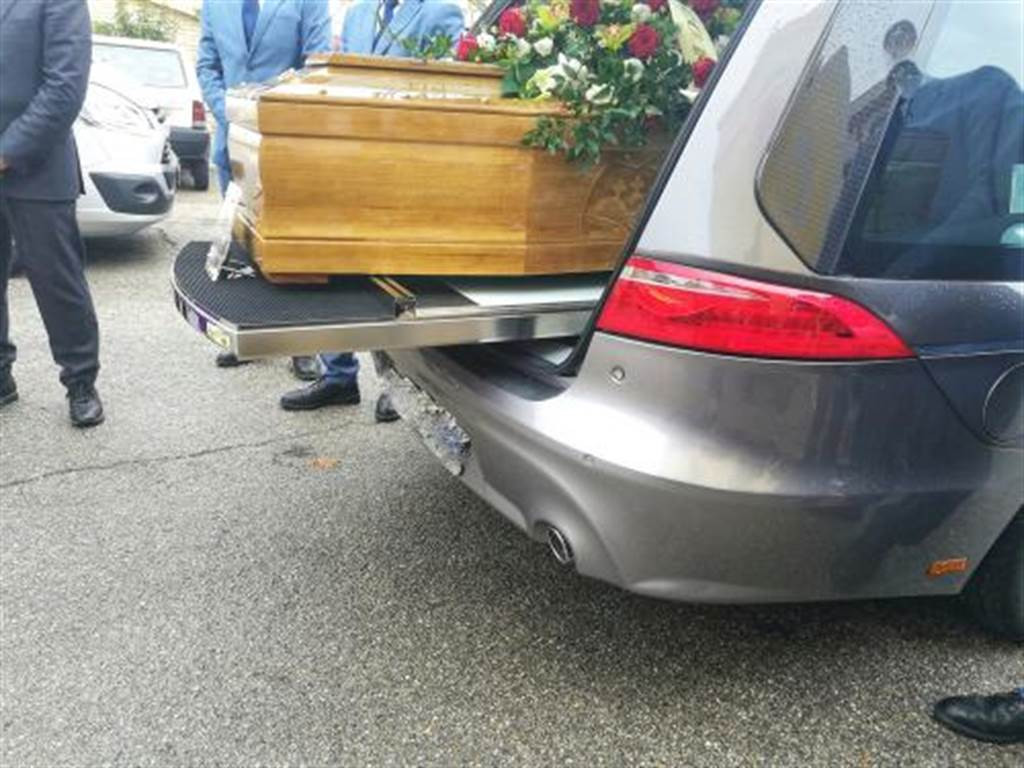 Cho quan tai di chon, lai xe nghe tieng dong, su that hai hung...