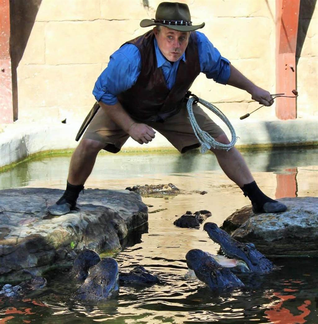 Thot tim nghe si roi thang vao ho ca sau va cai ket