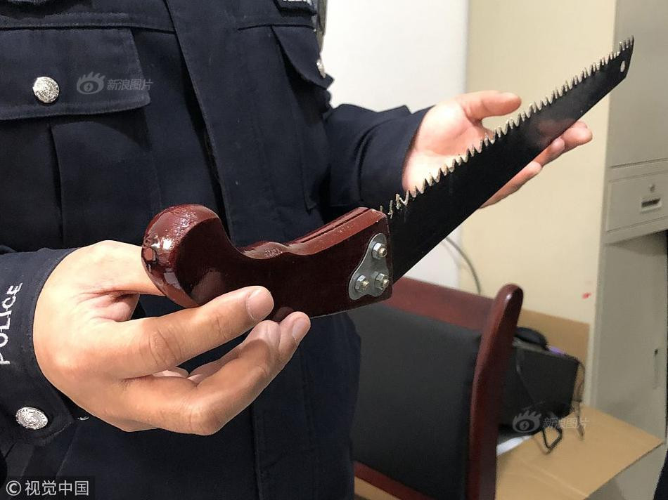 Buồn bực, người đàn ông trút giận bằng cách kinh dị... và cái kết - Hình 2 Buon buc, nguoi dan ong trut gian bang cach kinh di... va cai ket-Hinh-2