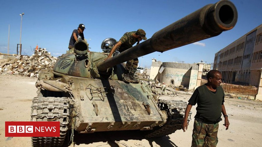 Ông Al-Faidi nói thêm, các đội tuần tra hiện đang thực hiện nhiệm vụ được giao trong khuôn khổ thiết lập an ninh tại khu vực mỏ dầu để bảo vệ khỏi mọi cuộc tấn công dự kiến của các nhóm vũ trang đối lập.