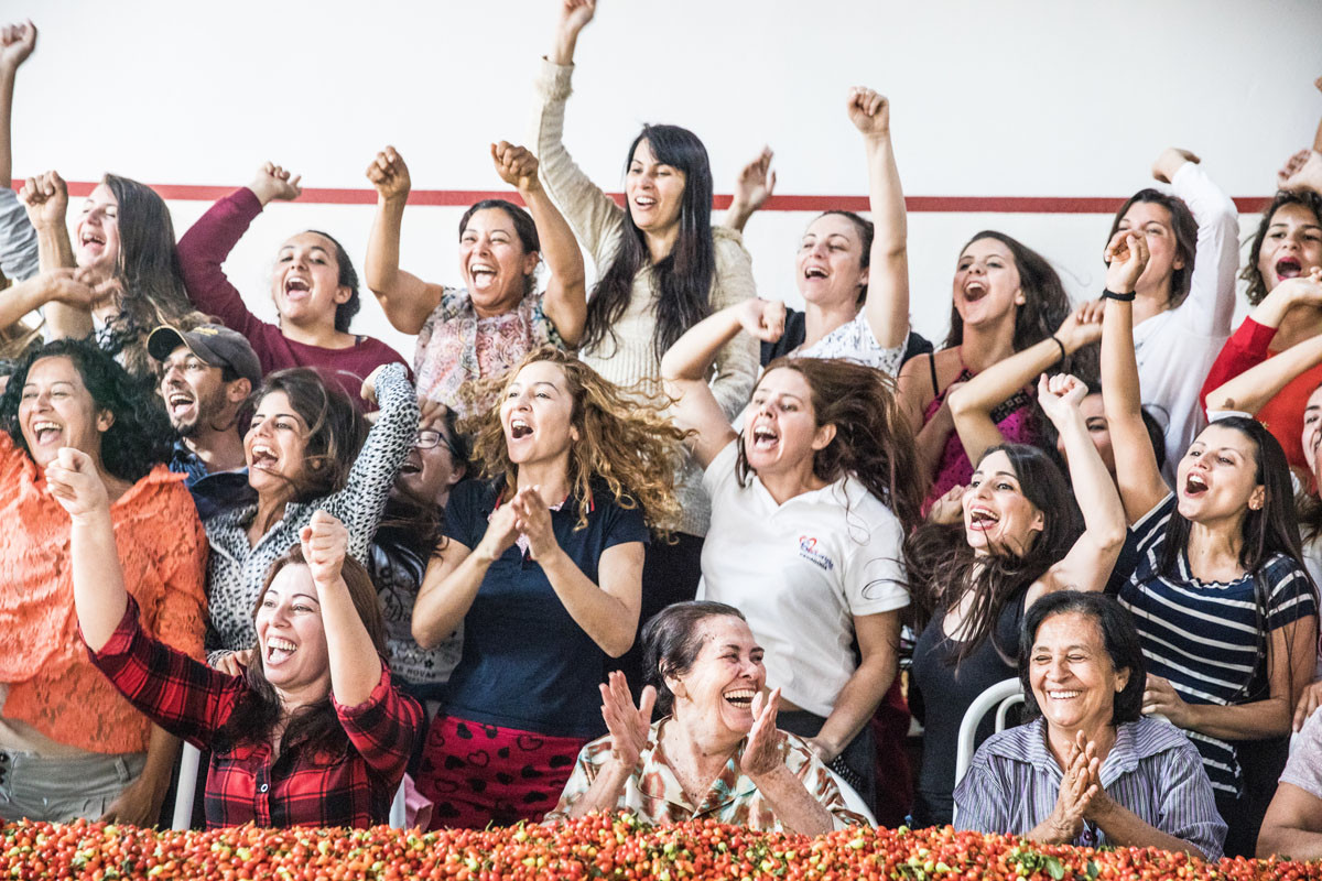 Cho đến nay, làng Noiva do Cordeiro vẫn là địa điểm đặc biệt và gây tò mò cho mọi người. Phụ nữ nơi này sinh ra, lớn lên và già đi trong đơn độc. Họ hiếm khi được nhận tình yêu từ người khác giới. Ảnh: IT.