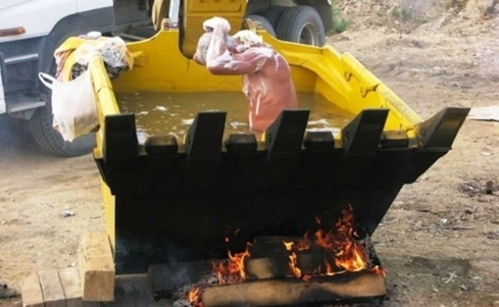 Bồn tắm nước nóng độc nhất vô nhị.