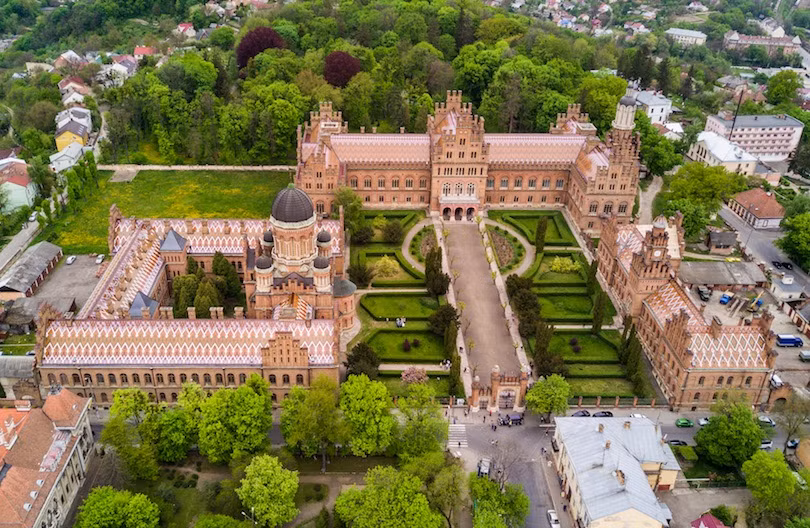 Kham pha nhung diem du lich dep den nao long o Ukraine-Hinh-5