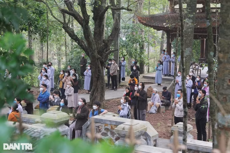 Hinh anh tai le nhap kim quan Thien su Thich Nhat Hanh-Hinh-9