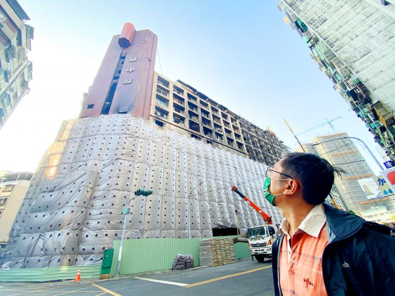 Ket dang cho ke phong hoa tra thu ban trai khien 46 nguoi chet