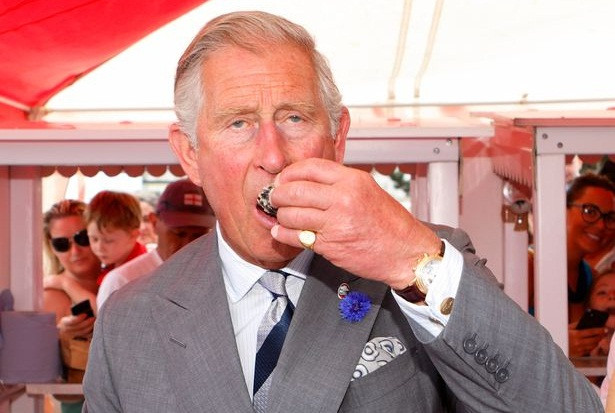 Vua Charles III va thoi quen sinh hoat hang ngay cuc ky khat khe